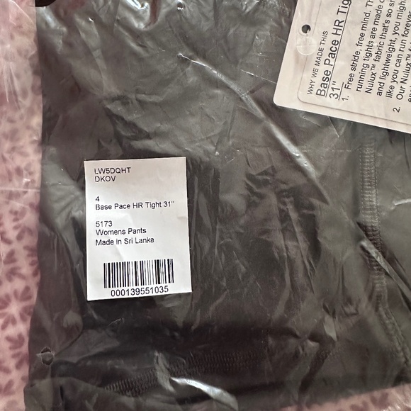 Lululemon leggings - Picture 1 of 3